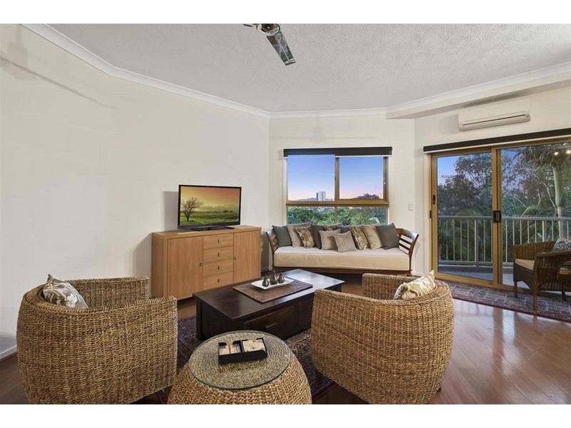 8/28 Panorama Drive, Currumbin QLD 4223
