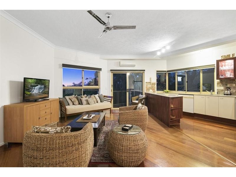 8/28 Panorama Drive, Currumbin QLD 4223