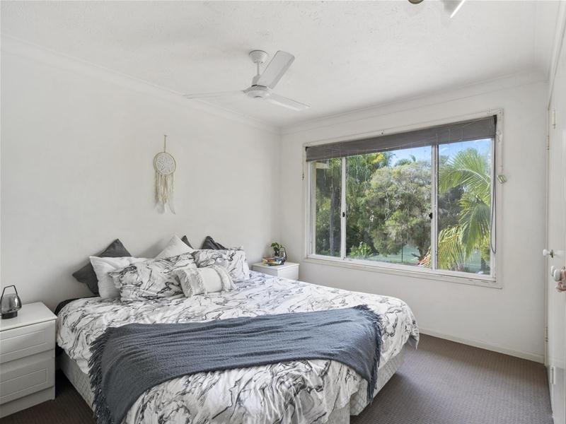 19/2 Coolgardie Street, Elanora QLD 4221