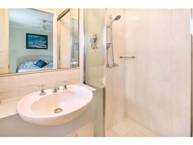 8/40 Guineas Creek Road, Currumbin Waters QLD 4223