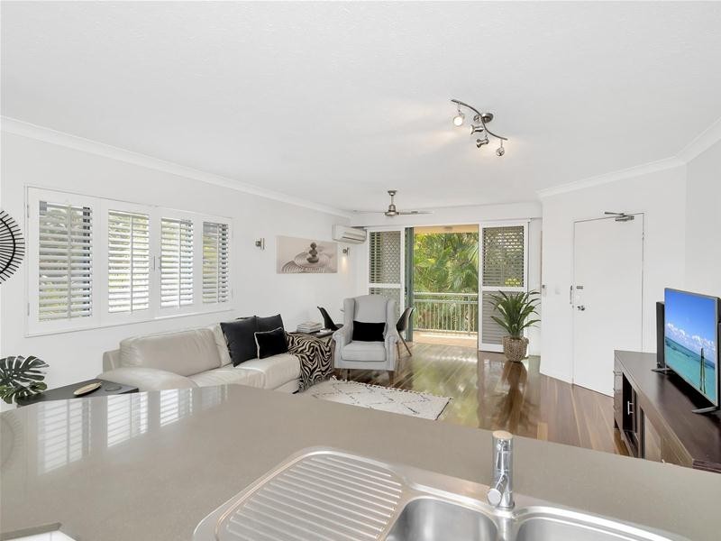 12/955 Gold Coast Highway, Palm Beach QLD 4221