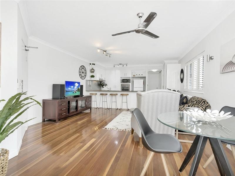 12/955 Gold Coast Highway, Palm Beach QLD 4221