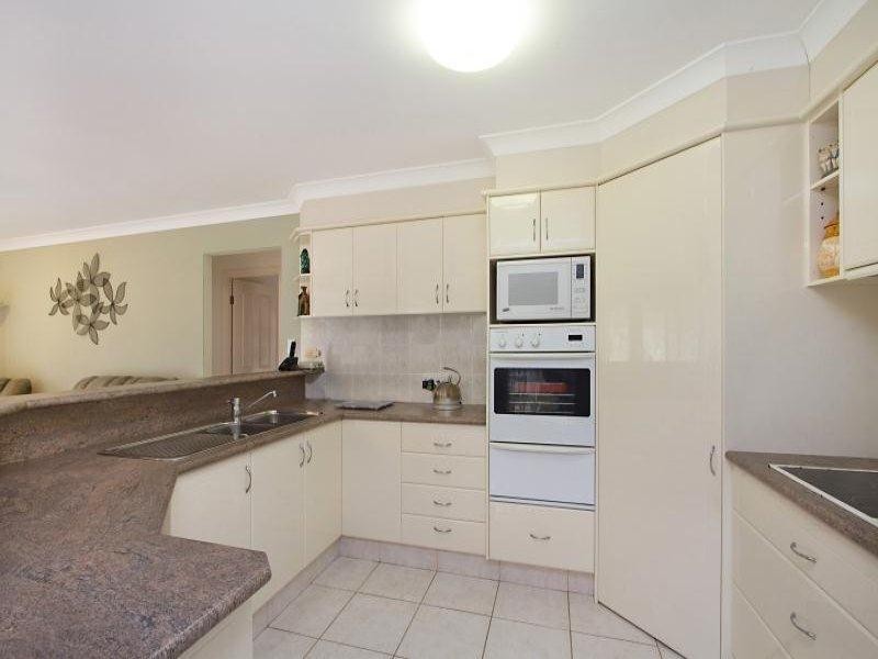 46 Otellia Drive, Elanora QLD 4221
