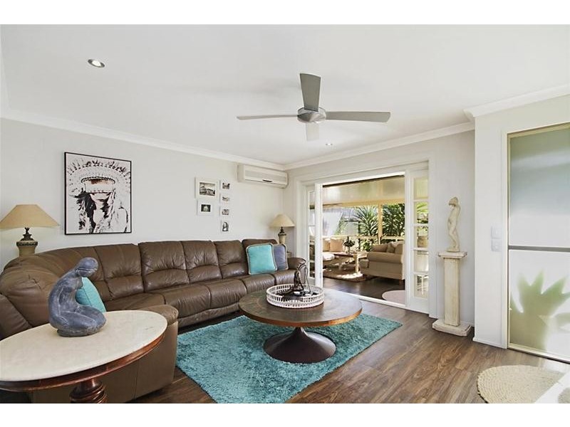 2/26 Darnel Street, Elanora QLD 4221