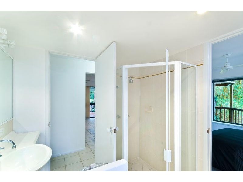 1/11 Daisy Street, Elanora QLD 4221