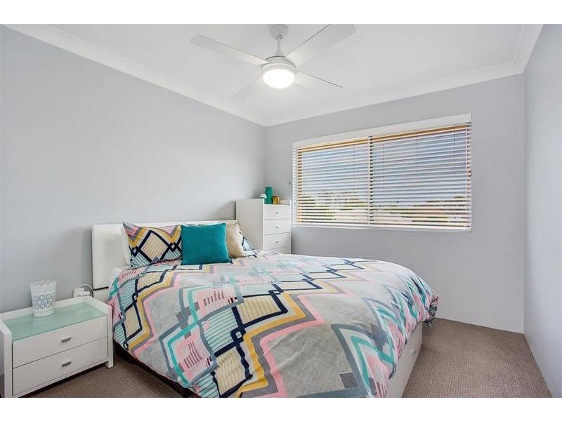 8/19 Twenty Sixth  Avenue, Palm Beach QLD 4221