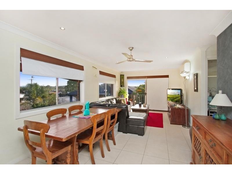 8/4 Nalla Court, Palm Beach QLD 4221