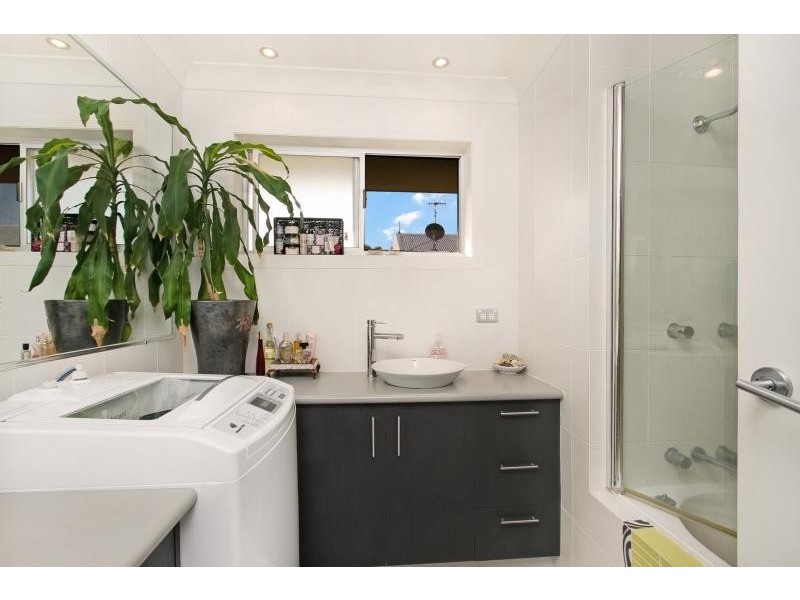 8/4 Nalla Court, Palm Beach QLD 4221