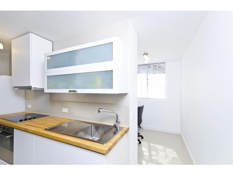 4/1374 Gold Coast Highway, Palm Beach QLD 4221