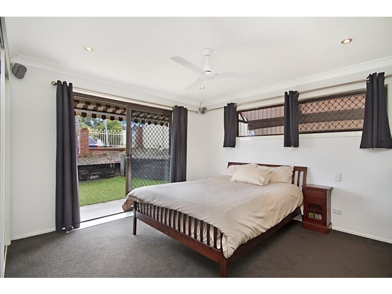 71 Avocado Street, Elanora QLD 4221