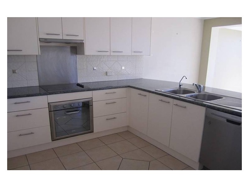 6/11 East Street, Burleigh Heads QLD 4220