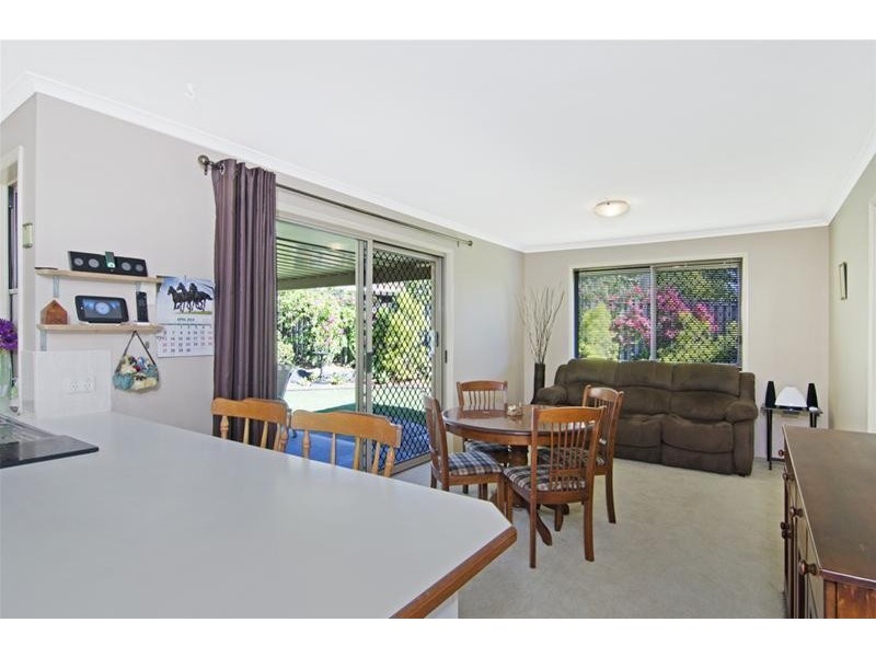 4 Bryony Place, Elanora QLD 4221