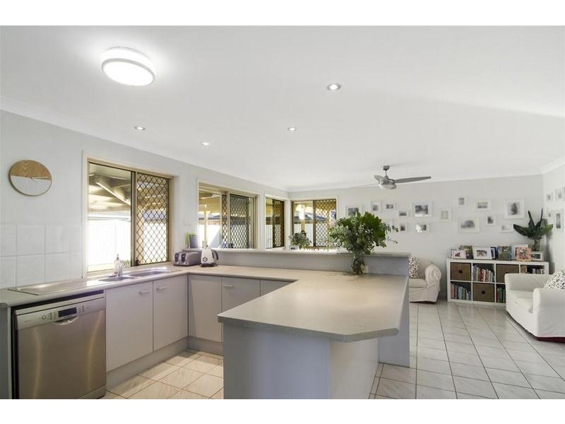 3 Mollys  Place, Currumbin Waters QLD 4223