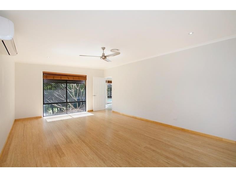 76 Forest Drive, Elanora QLD 4221