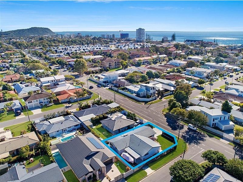 146 Townson Avenue, Palm Beach QLD 4221