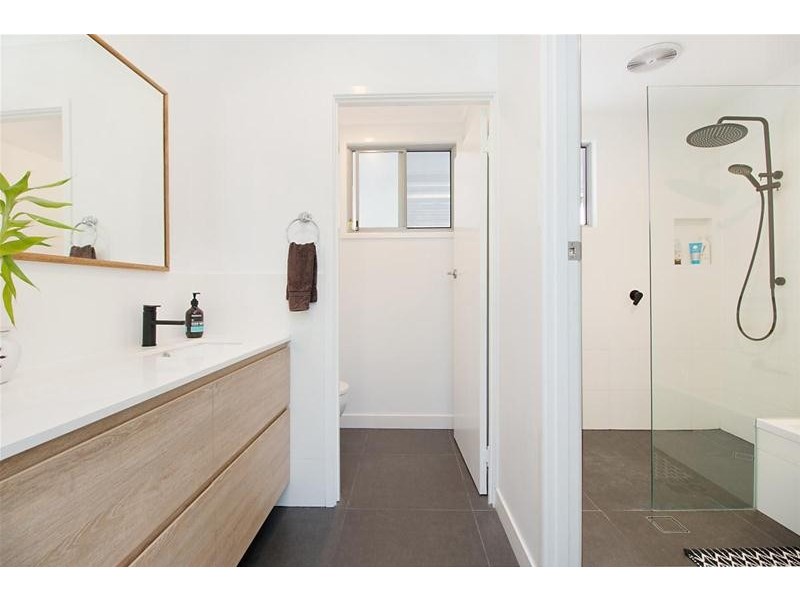 146 Townson Avenue, Palm Beach QLD 4221