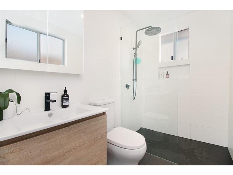 146 Townson Avenue, Palm Beach QLD 4221