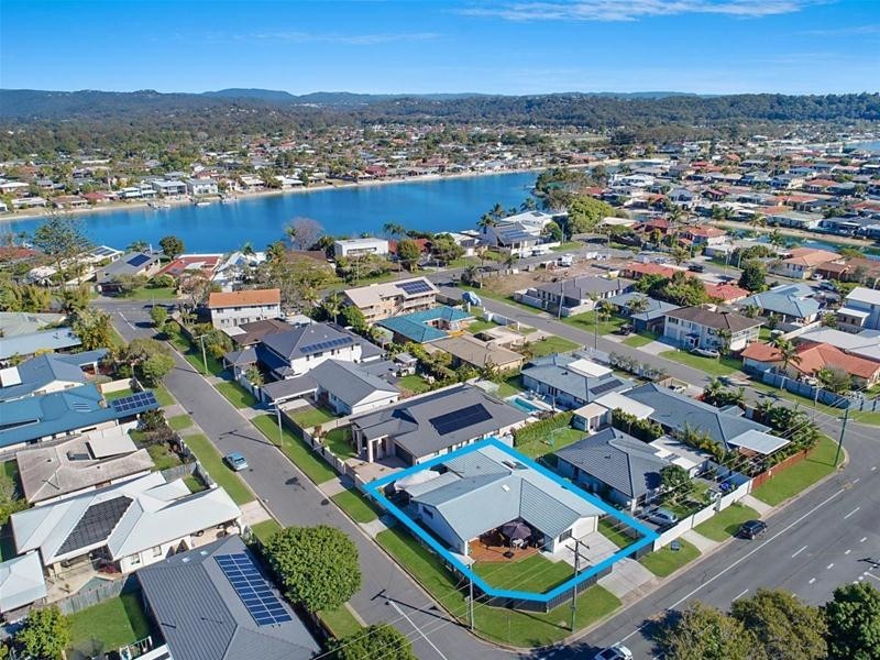 146 Townson Avenue, Palm Beach QLD 4221