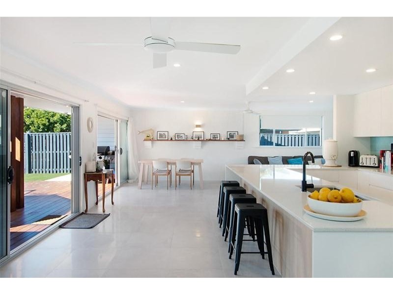 146 Townson Avenue, Palm Beach QLD 4221