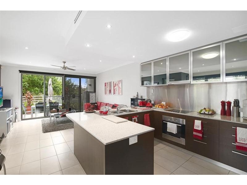 13/31 Port Peyra Crescent, Varsity Lakes QLD 4227