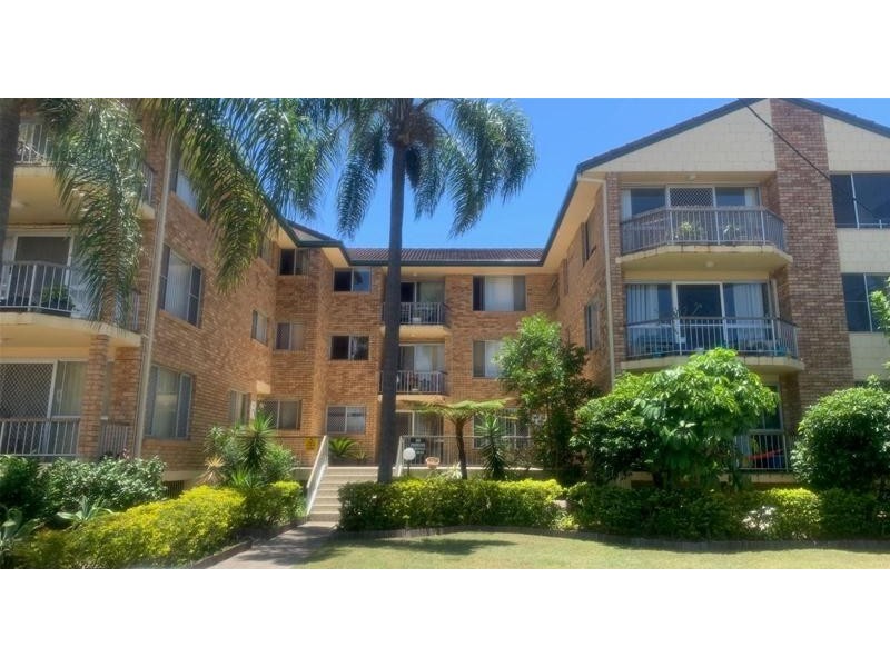 12/9 Twenty Eighth Avenue, Palm Beach QLD 4221