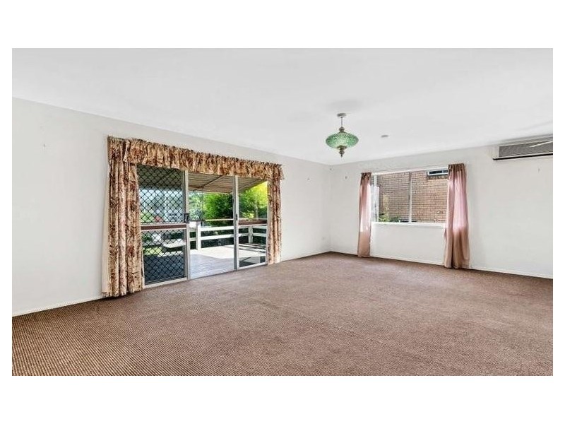 102 West Burleigh Road, Burleigh Heads QLD 4220