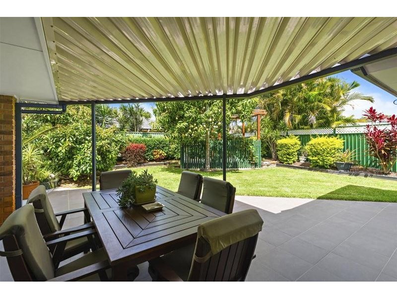 247  Nineteenth Avenue, Elanora QLD 4221