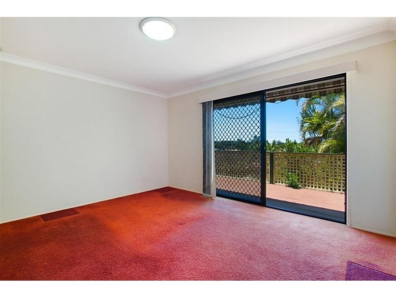 7 Sapwood Court, Elanora QLD 4221