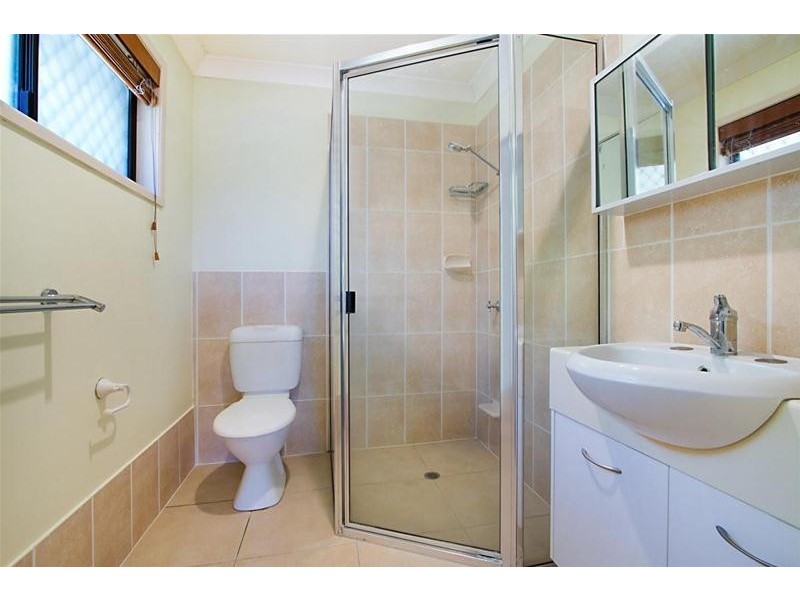 7 Sapwood Court, Elanora QLD 4221