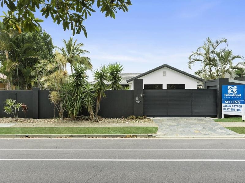 94 Nineteenth Avenue, Palm Beach QLD 4221