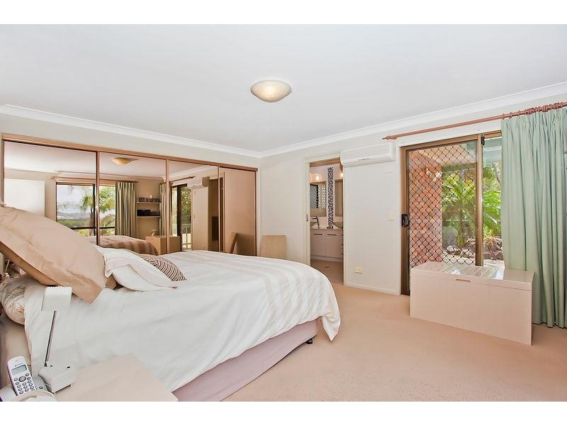 22 Heartwood Avenue, Elanora QLD 4221