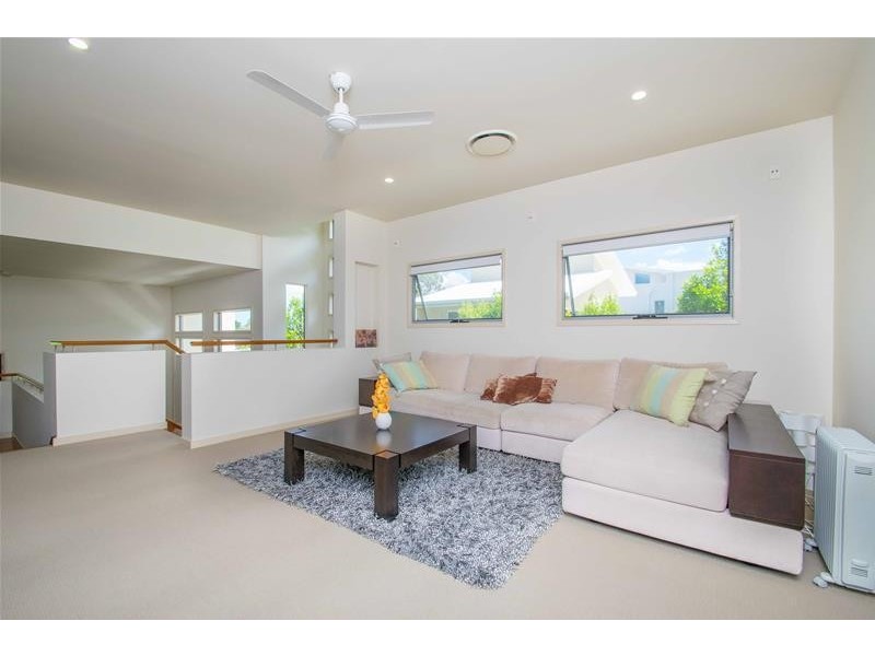 5014A Riverwood Grove, Benowa QLD 4217