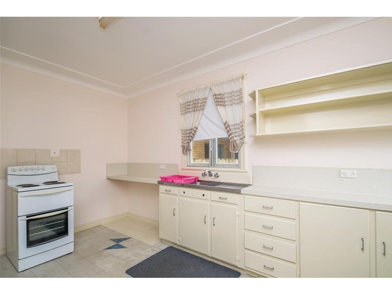 44 Palm Beach Avenue, Palm Beach QLD 4221