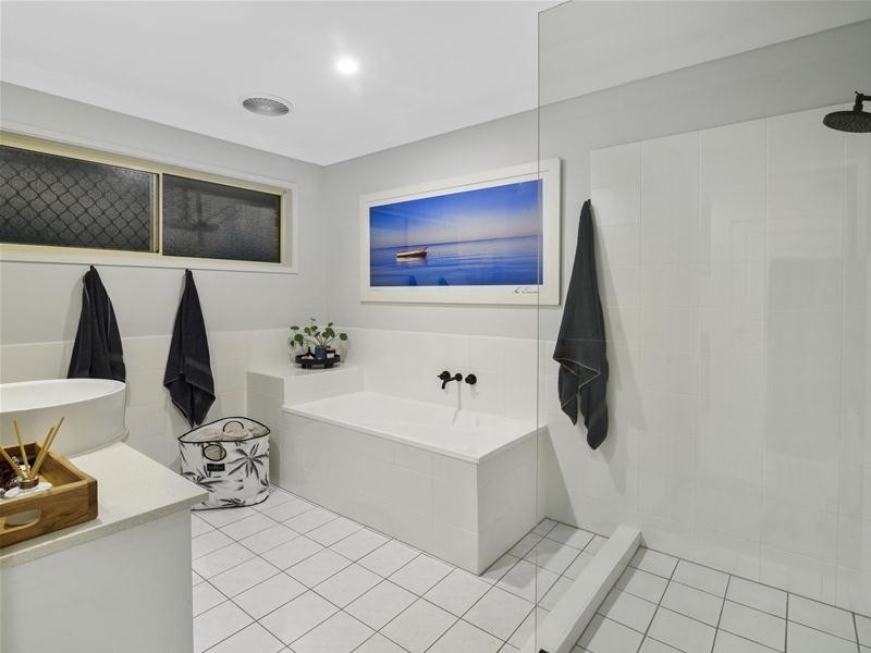 Lot 1/2-6 Yarraman Place, Tallebudgera Valley QLD 4228