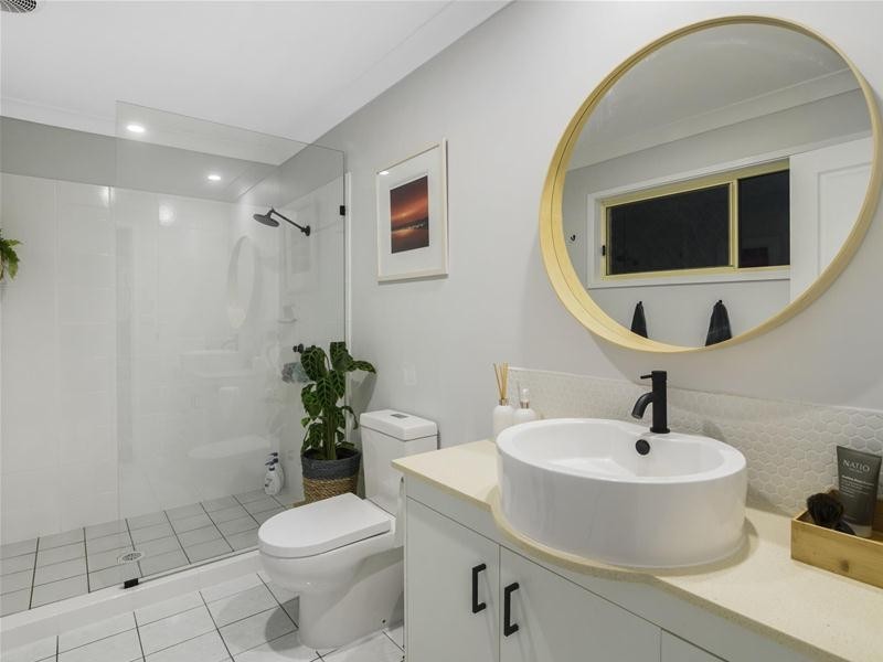 Lot 1/2-6 Yarraman Place, Tallebudgera Valley QLD 4228