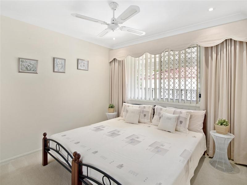 1/1 Peppertree Circuit, Robina QLD 4226