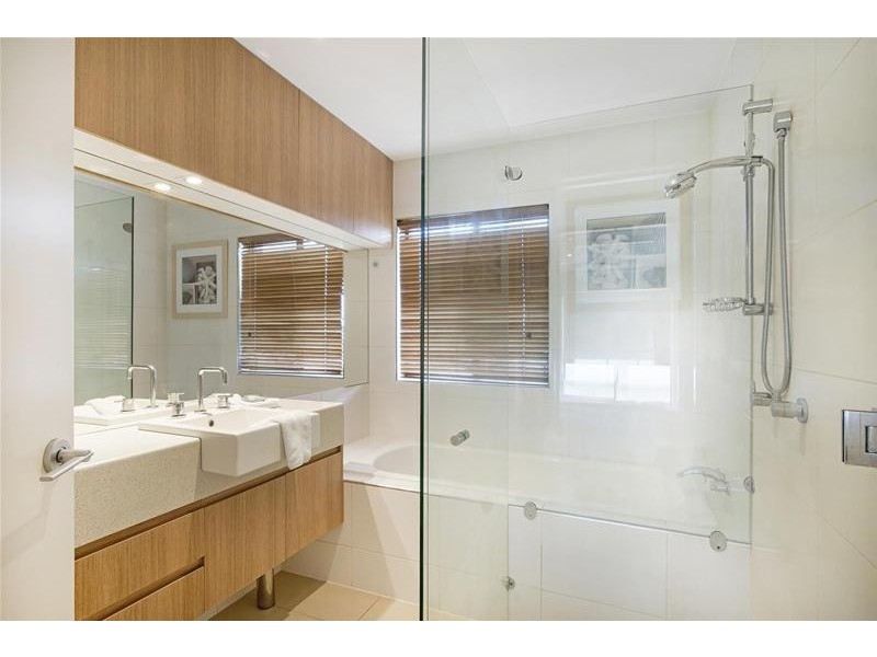 9/1281 Gold Coast Highway, Palm Beach QLD 4221