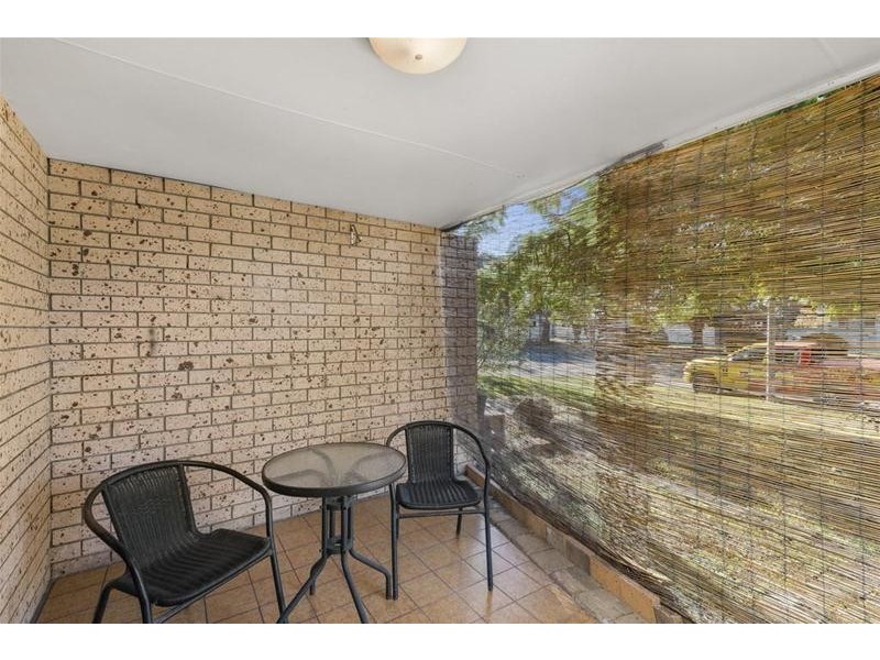 3/50 T E Peters Drive, Broadbeach Waters QLD 4218