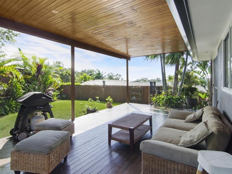 35 Ware Drive, Currumbin Waters QLD 4223