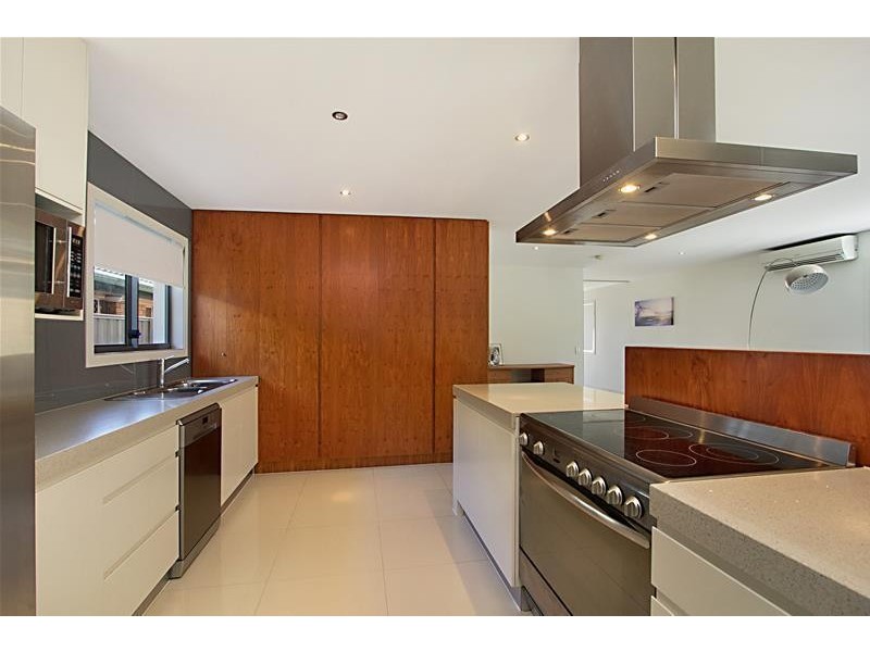 66 Philippine Parade, Palm Beach QLD 4221