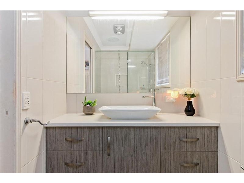 13 Billabong Court, Currumbin Waters QLD 4223