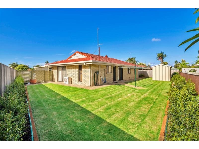 31 Colvillea Court, Palm Beach QLD 4221