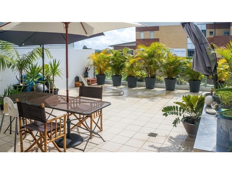 1102/10 Fifth Avenue, Palm Beach QLD 4221