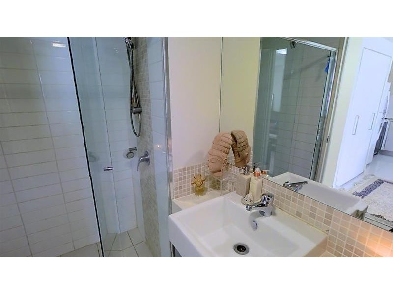 1102/10 Fifth Avenue, Palm Beach QLD 4221