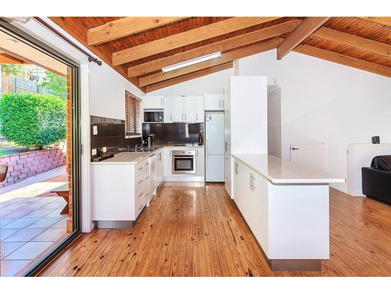 21 Currant Street, Elanora QLD 4221