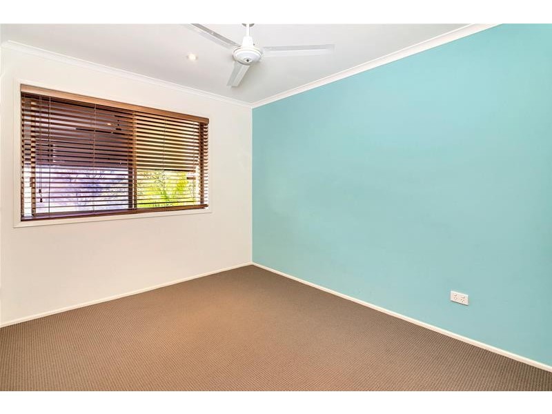 21 Currant Street, Elanora QLD 4221