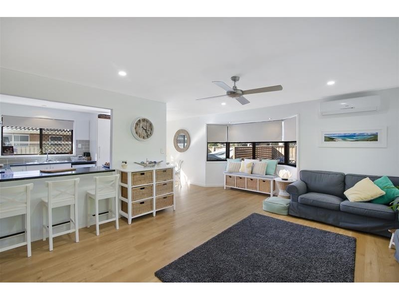 2 Drumfish Drive, Currumbin Waters QLD 4223