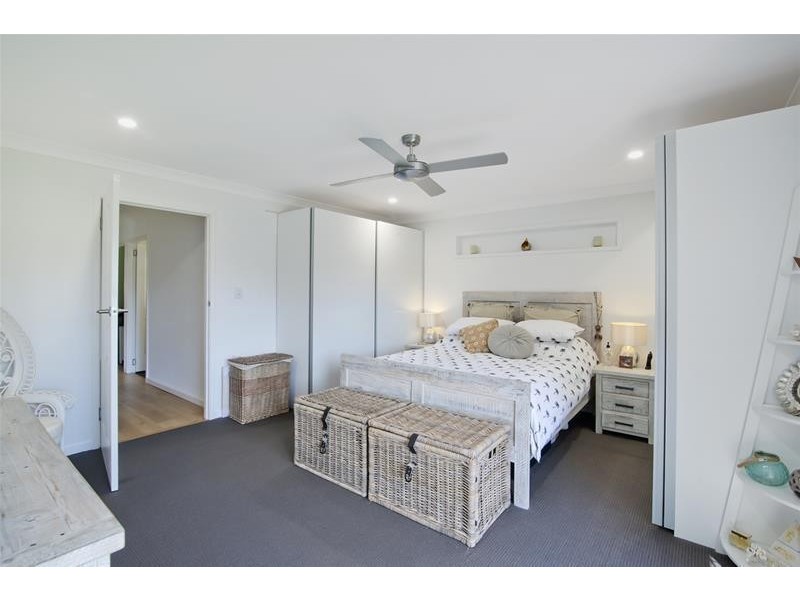 2 Drumfish Drive, Currumbin Waters QLD 4223