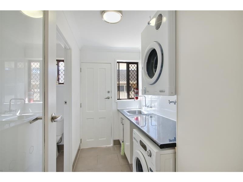 2 Drumfish Drive, Currumbin Waters QLD 4223