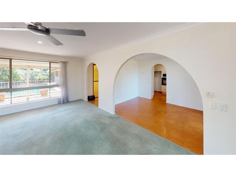 157 Murtha Drive, Elanora QLD 4221